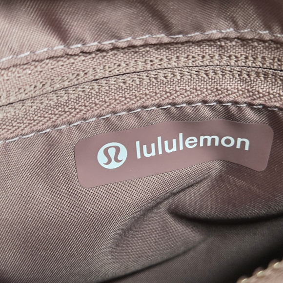 lululemon athletica Red Clay/sheer Oak Copper Hardware Crossbody Camera Bag - Picture 8 of 11